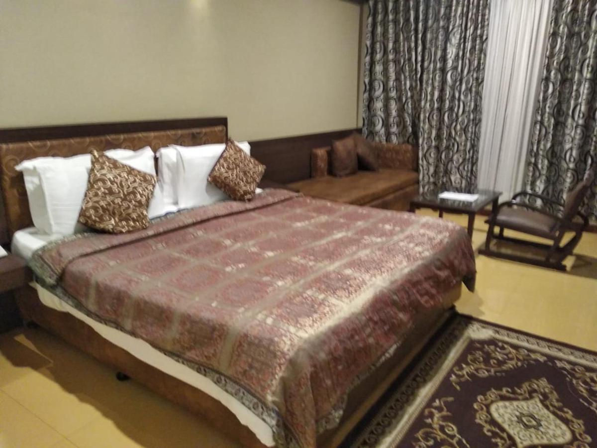 Shilpi Hill Resort Saputara Eksteriør billede
