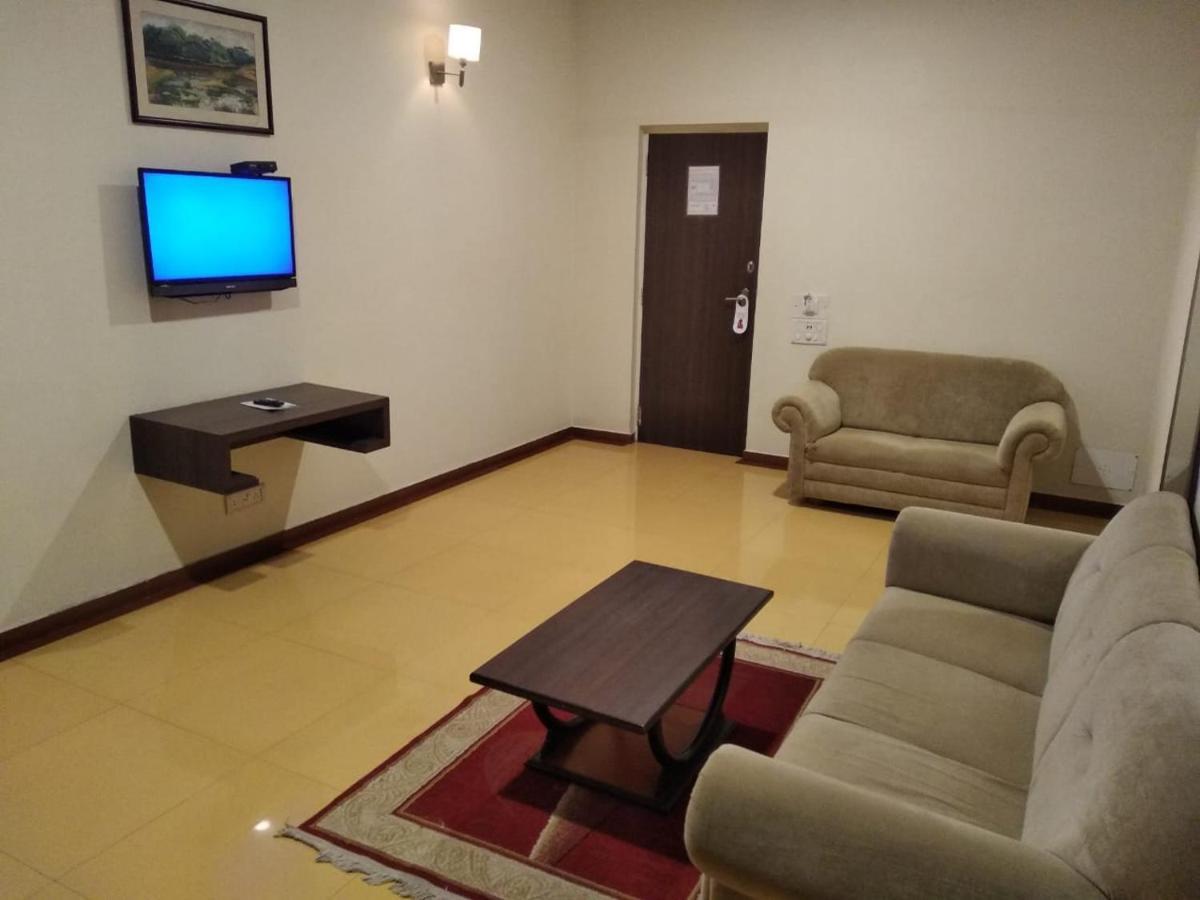 Shilpi Hill Resort Saputara Eksteriør billede